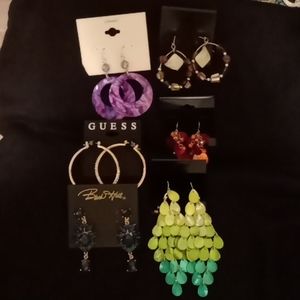 Earrings WOW GUESS, Birch Hill, CJ Bañks